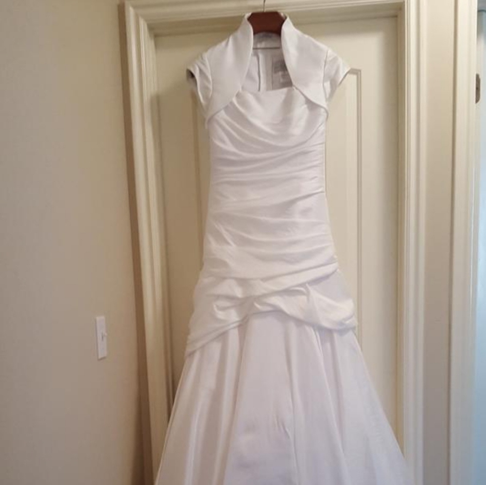 Wedding Dress - Size 8
